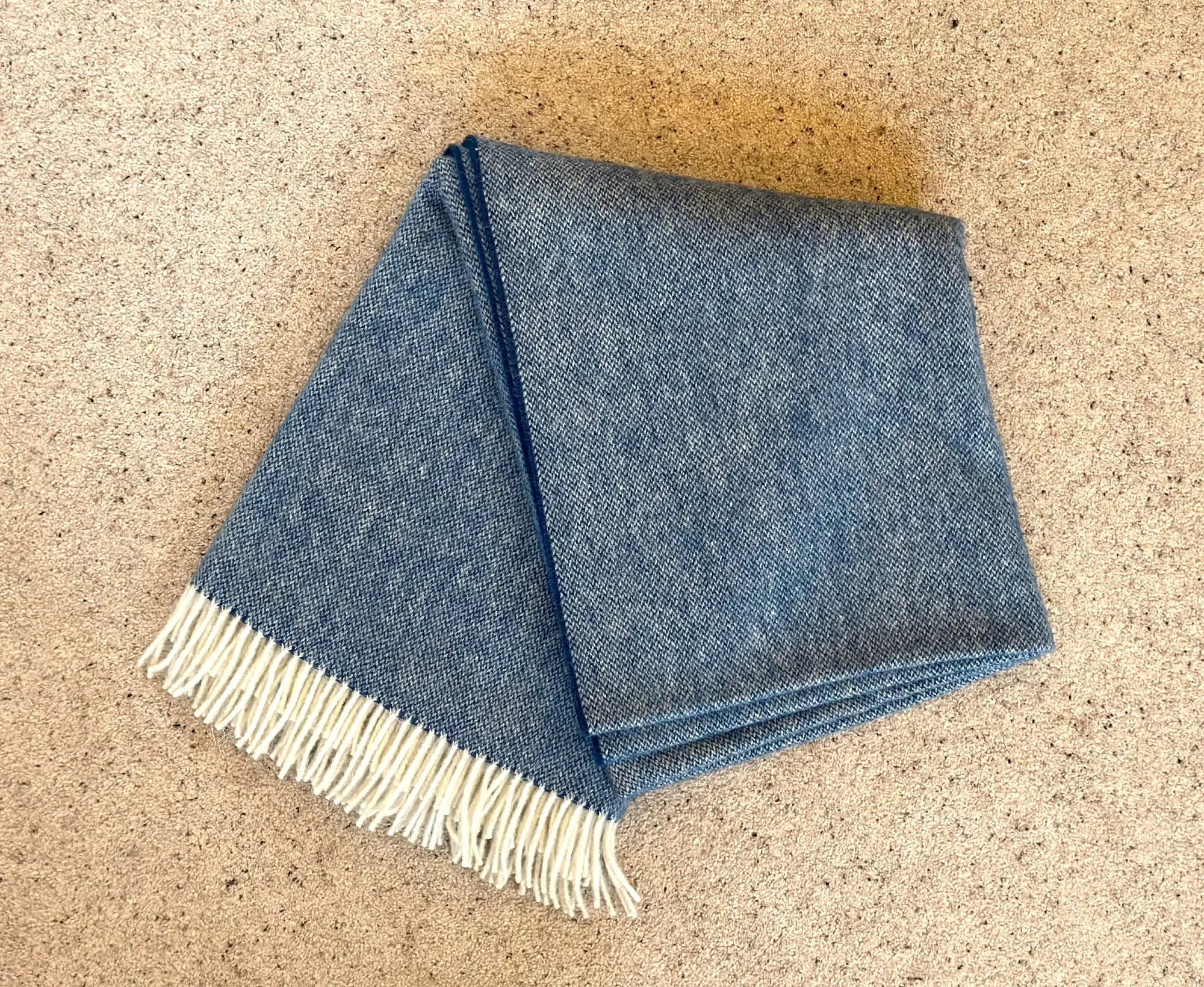 100% Lambswool Throw Kingfisher Blue