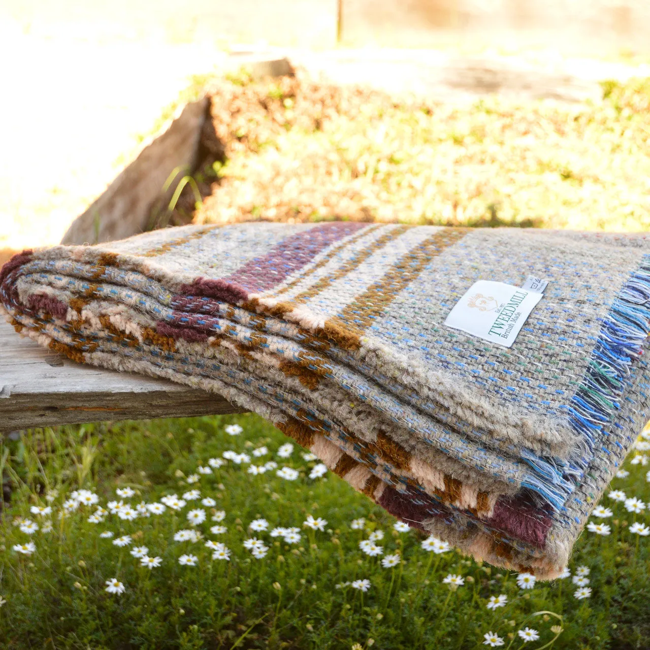 100% Random Recycled Wool Blanket/Rug - Large (183x150cm)