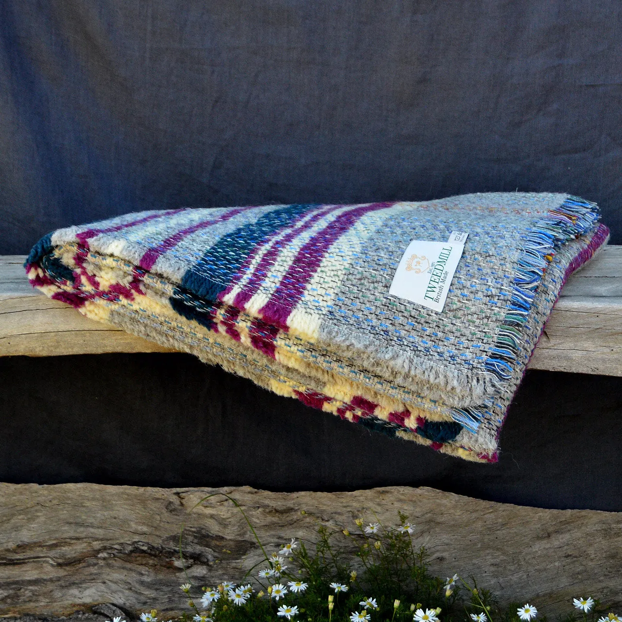 100% Random Recycled Wool Blanket/Rug - Large (183x150cm)