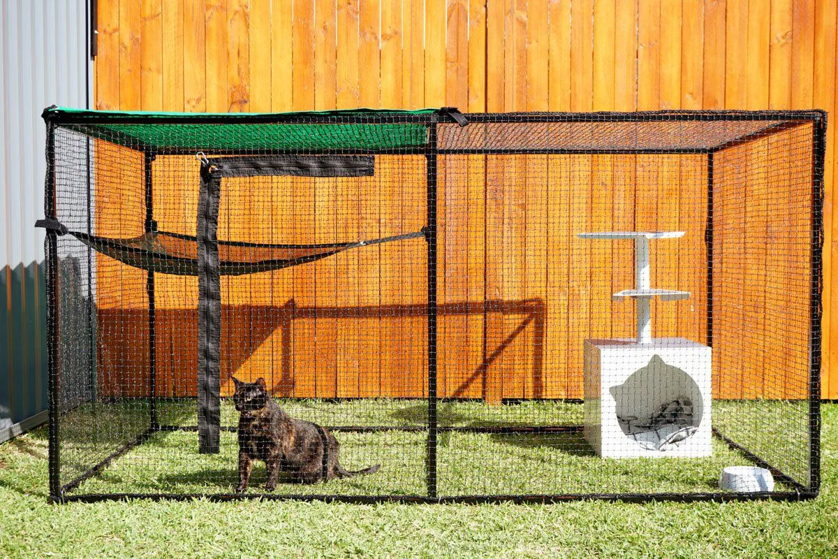 Lite Portable Cat Enclosure 2.3m