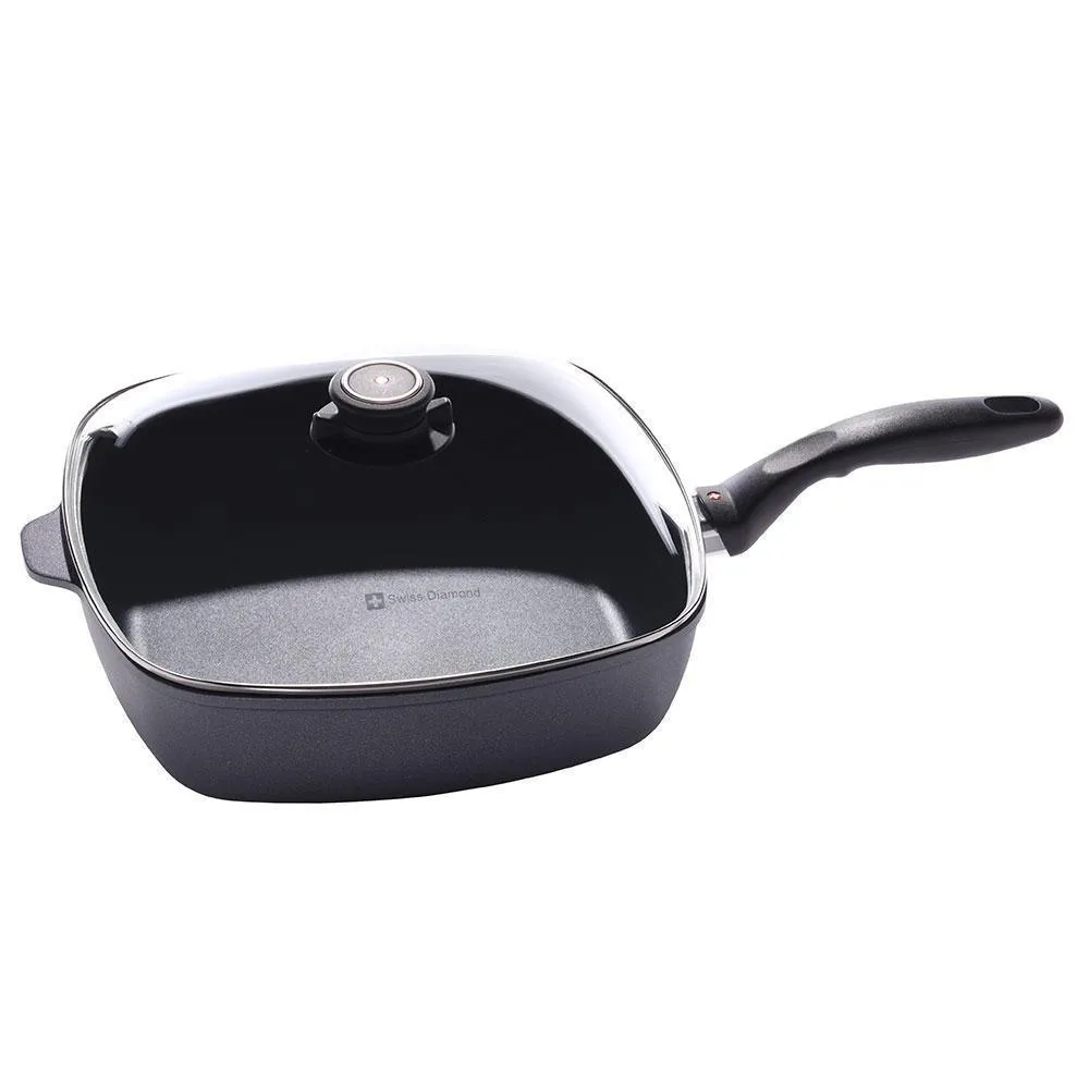 Swiss Diamond HD 11″ Square Saute Pan with Lid