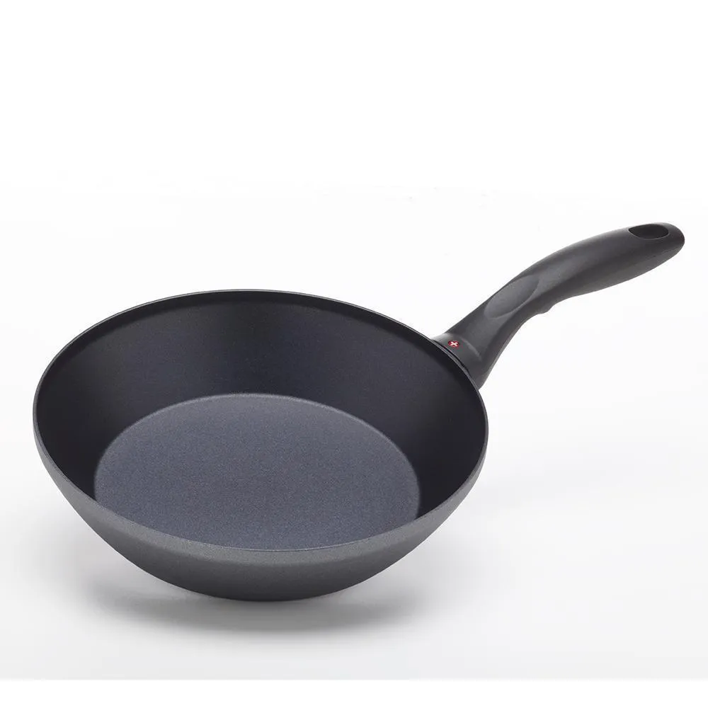 Swiss Diamond Induction Edge Stir Fry Pan with Lid